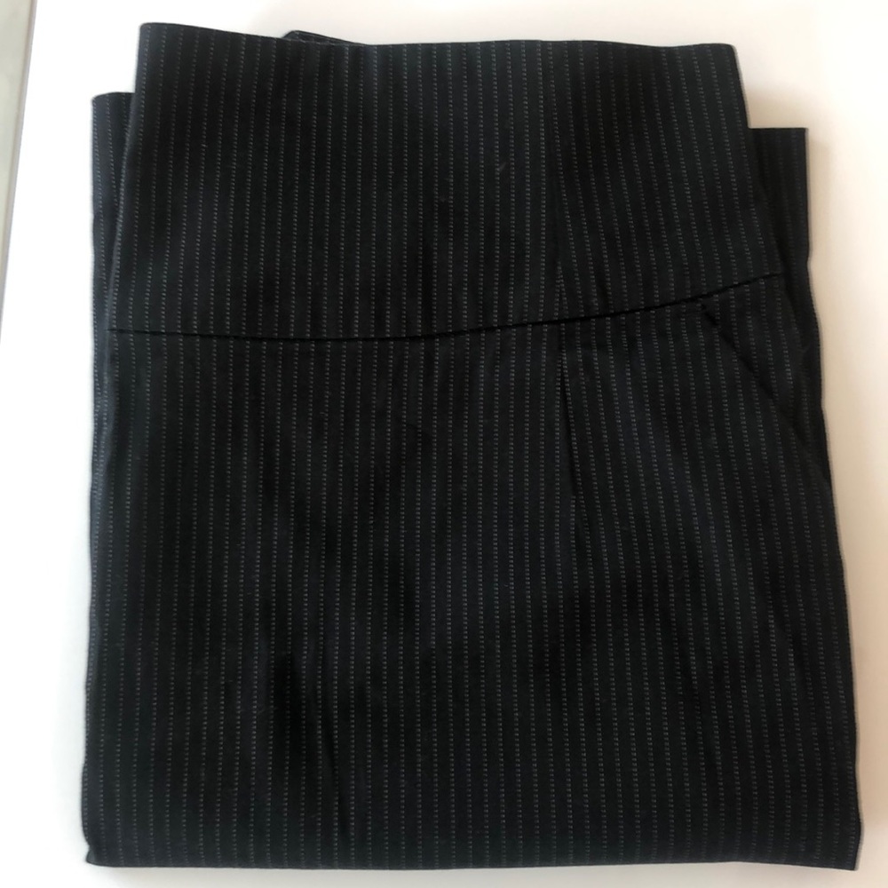 Banana Republic Pencil Skirt size 2